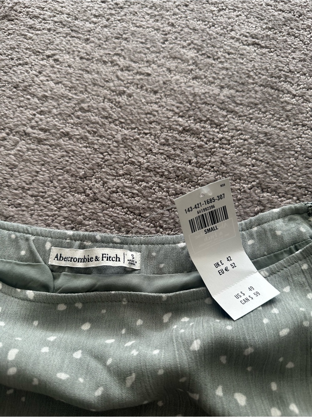 Abercrombie & Fitch Sage Green Dot Ruffle Mini Skirt - Picture 2 of 3